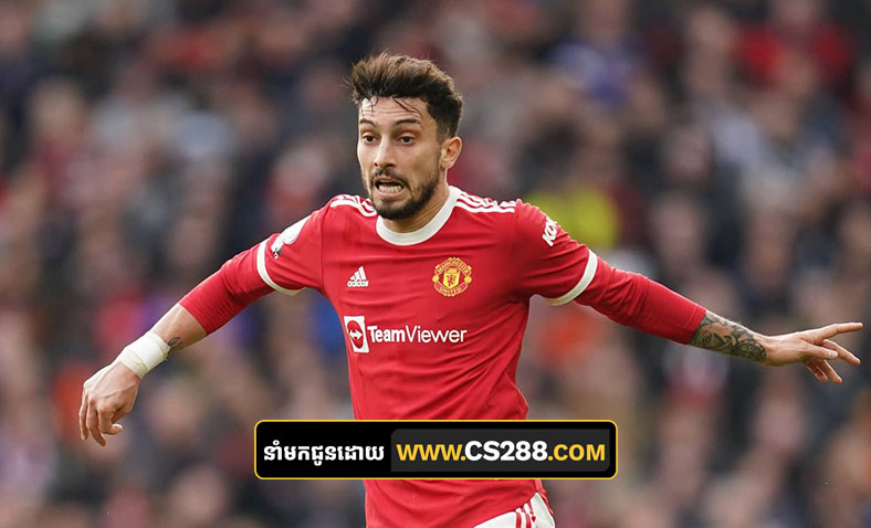 ខ្សែការពារ Alex Telles របស់ Manchester United ចុះកុងត្រាជាមួយ Al-Nassr​